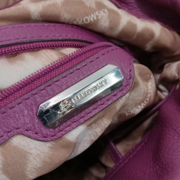 B. Makowsky Purple Leather Shoulder Bag Great Condition - Picture 3 of 4